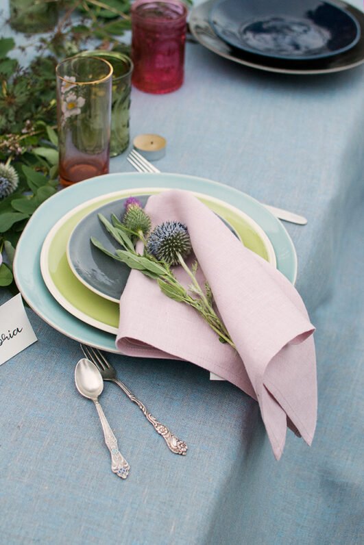 Blush pink linen napkins to decor Your festive table, looks so great with pastel colors plates, and flower decor on the table. And can be added natural linen placemats