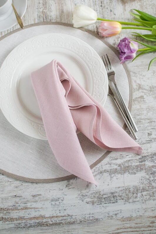 Blush pink linen napkins cloths