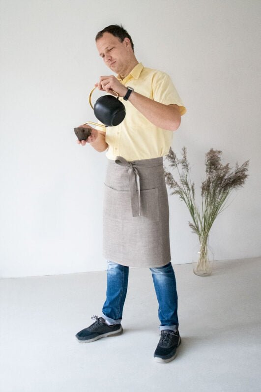 Natural linen unisex waist apron with one big pocket and long straps