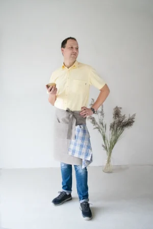 Natural linen unisex waist apron with one big pocket and long straps