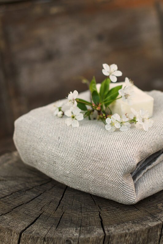 Natural bath linen towels made from heavy linen. Can be used at sauna, or in the beach. These towels has hanging loops. great body towels.