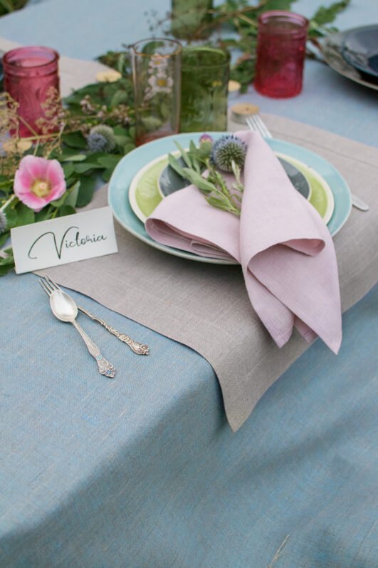Elegant linen placemats in neutral tones (natural, light natural, off-white) with wide mitered corners. Perfect for casual or formal dining. Easaly to decor with Blush pink napkins for Easter table decor. Shop now for simple, natural table decor.